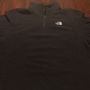 North face pullover